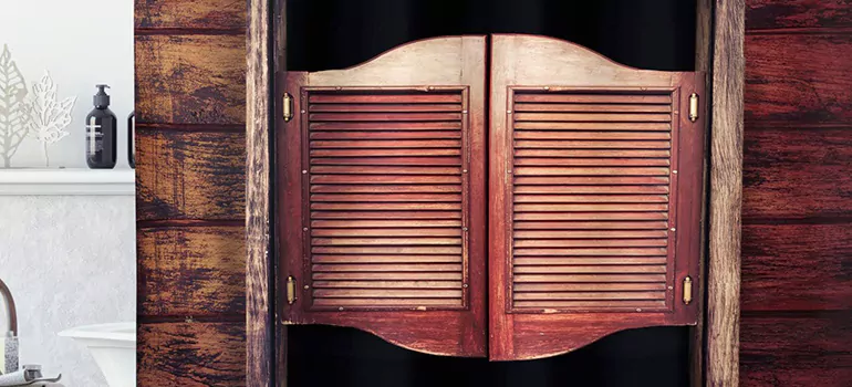Installing Saloon Door Hinges in Eustis, FL