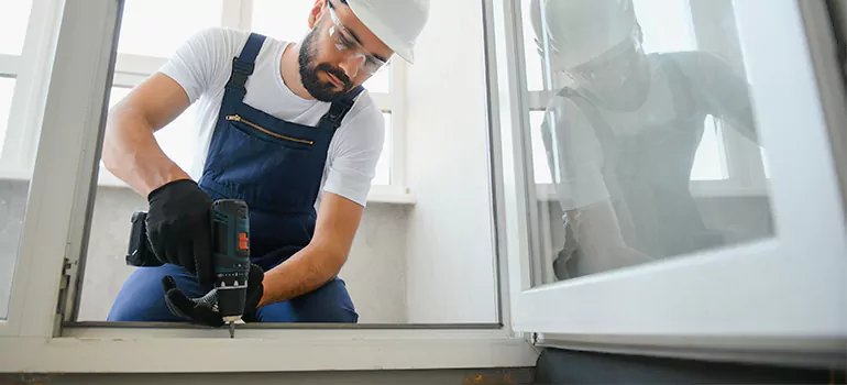 Replace Broken Window Pane in Eustis, FL